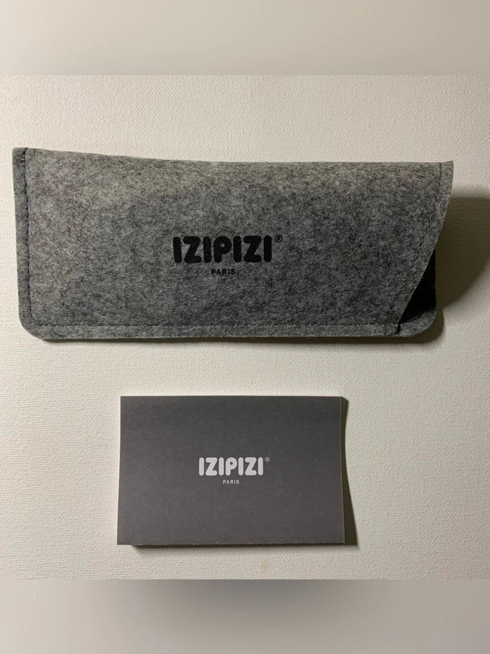 NEW IN BOX Izipizi Paris Midnight Blue cat 3 Sunglasses